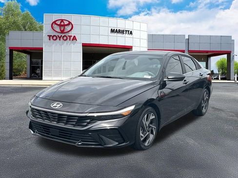 Used 2024 Hyundai Elantra SEL w/ Convenience Package image 24