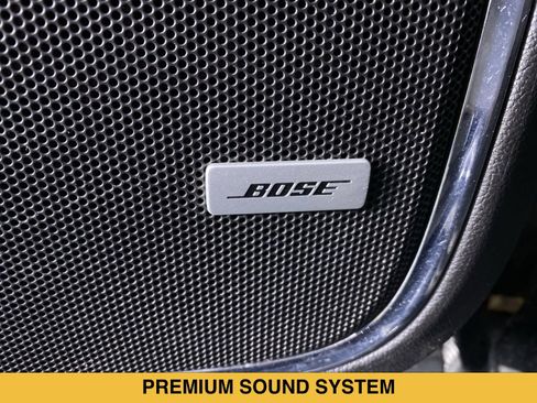 Used 2018 Chevrolet Suburban LT AWD/4WD image 14
