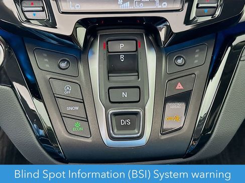 Used 2026 Honda Odyssey Touring image 23