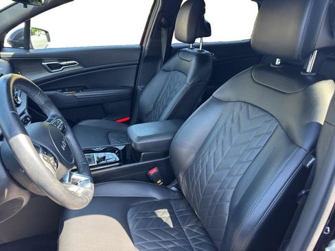 Used 2023 Kia Sportage X-Line w/ X-Line Premium Package AWD/4WD image 8