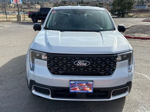 New 2026 Ford Maverick Lariat image 9