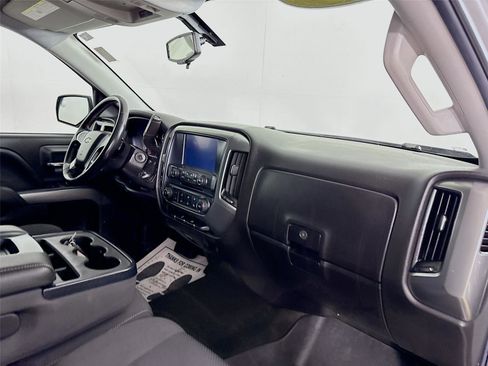 Used 2018 Chevrolet Silverado 1500 LT image 27