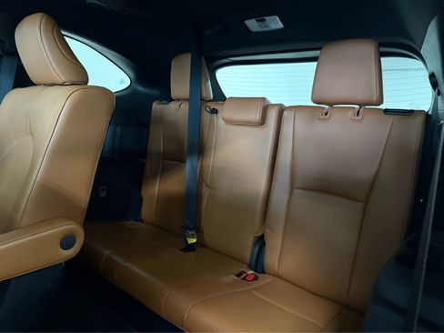 Used 2022 Toyota Highlander Platinum image 15