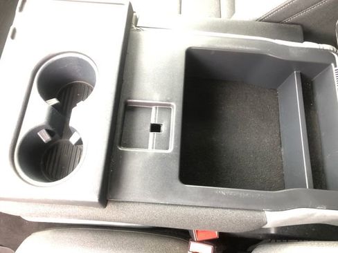 Used 2021 Ford F150 XLT image 27