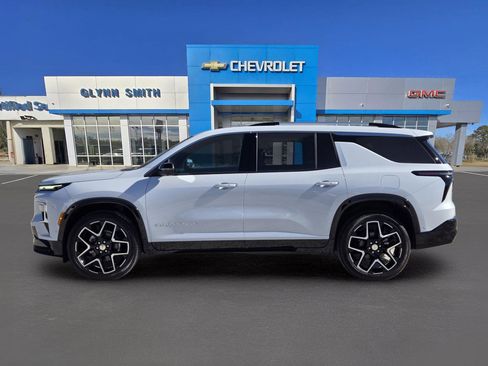 New 2026 Chevrolet Traverse High Country image 12