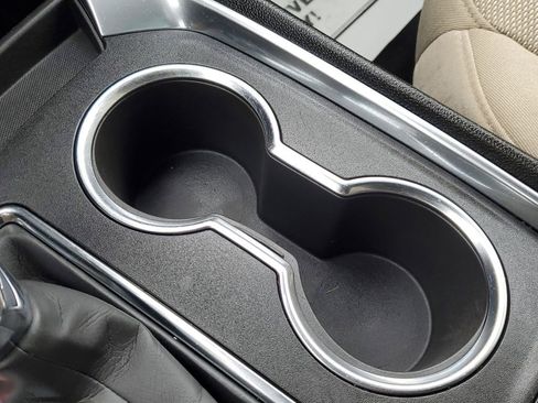 Used 2023 Chevrolet Traverse LS w/ Safety Package image 19