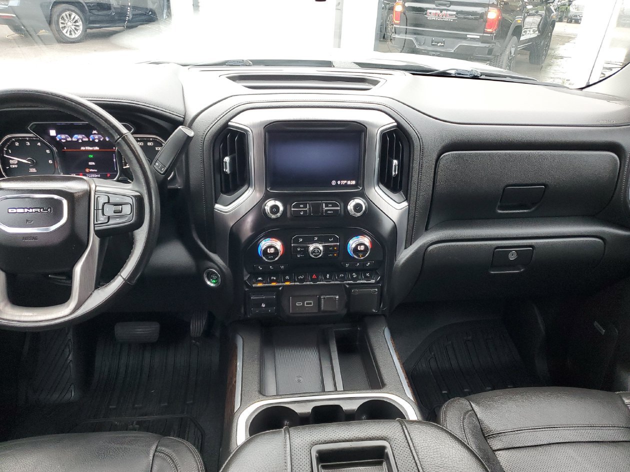 Used 2020 GMC Sierra 1500 Denali w/ Denali Ultimate Package AWD/4WD image 14