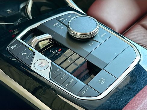 Certified 2023 BMW 330e w/ Driving Assistance Package image 17