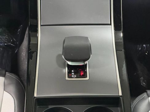 Used 2026 Land Rover Range Rover Velar S image 16