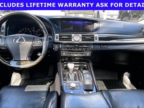 Used 2017 Lexus LS 460 AWD w/ Comfort Package image 12