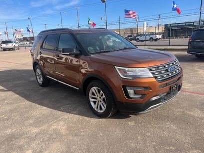 Used 2017 Ford Explorer XLT w/ Equipment Group 202A