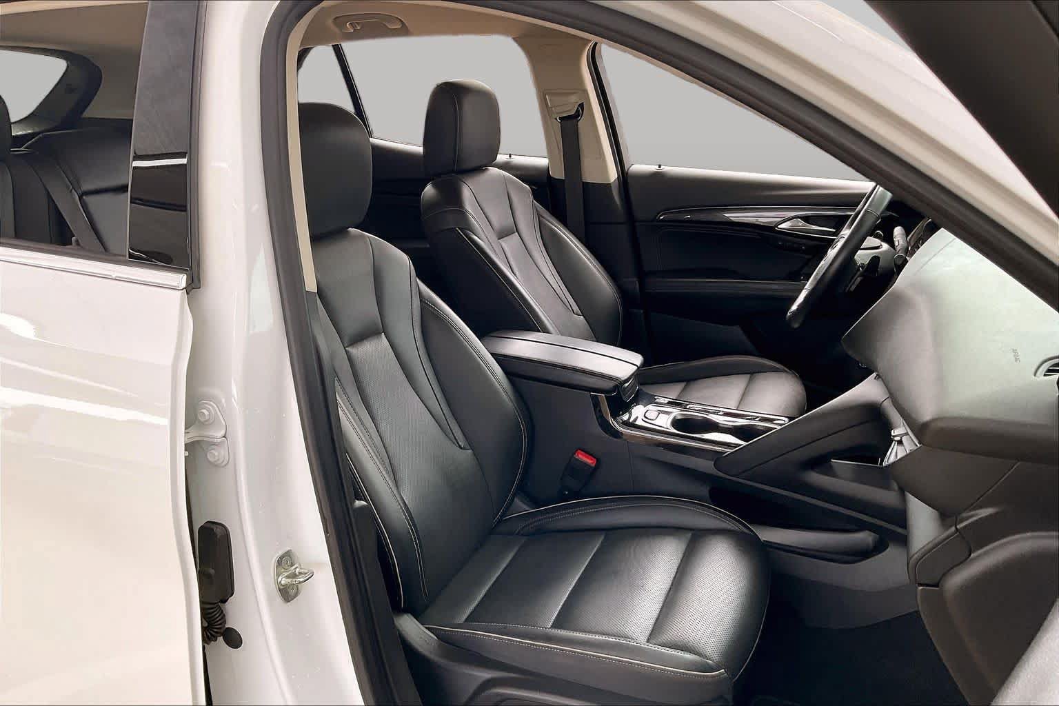 Certified 2023 Buick Envision Essence FWD image 10