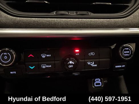 Used 2024 Jeep Compass Latitude AWD/4WD image 21