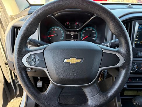 Used 2019 Chevrolet Colorado W/T w/ WT Convenience Package RWD image 24