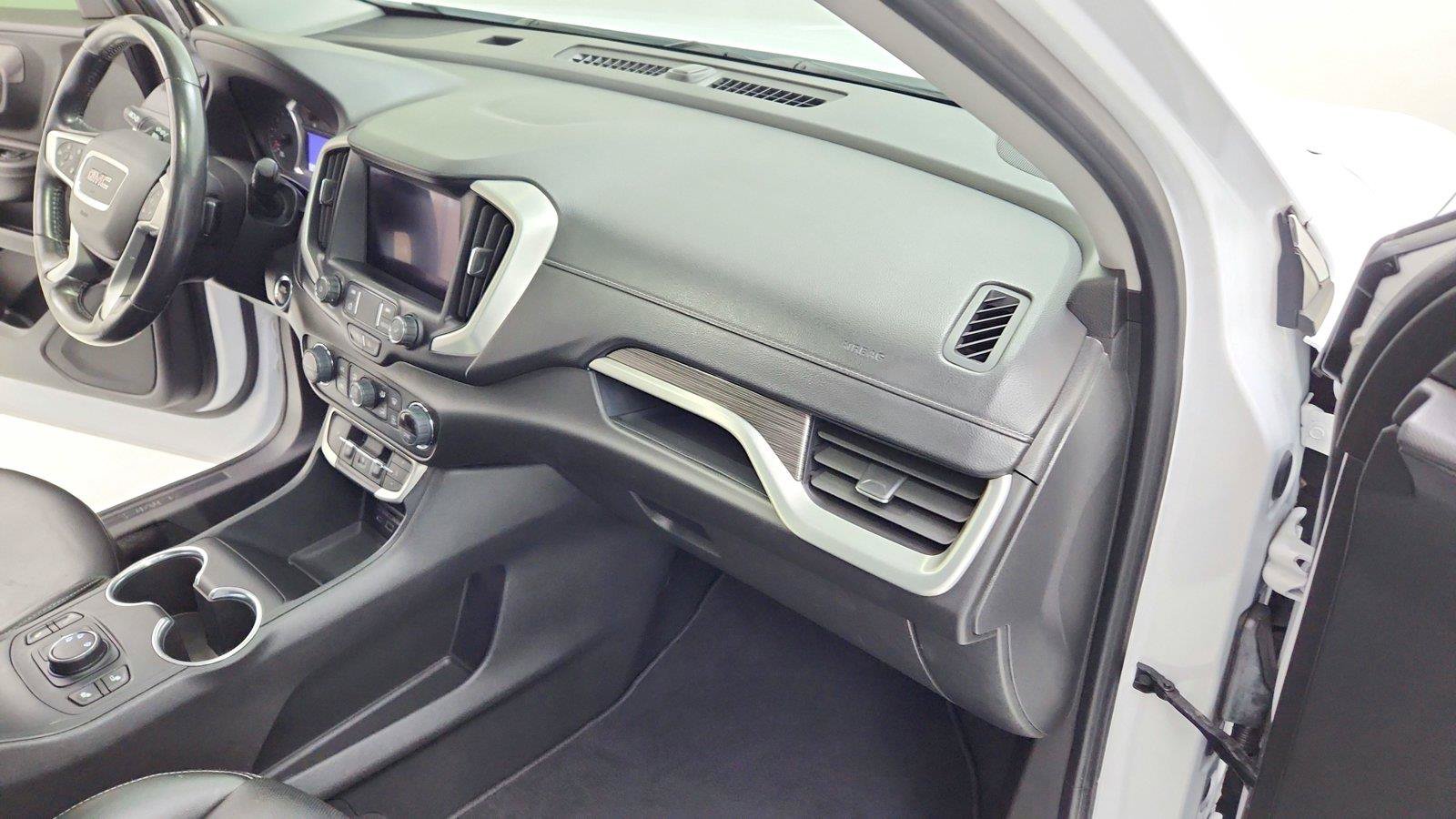 Used 2022 GMC Terrain SLT AWD/4WD image 26