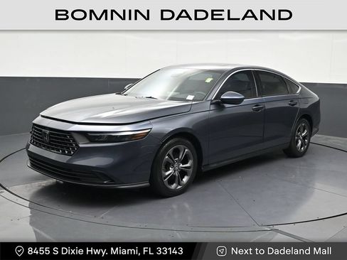 Used 2023 Honda Accord EX image 1