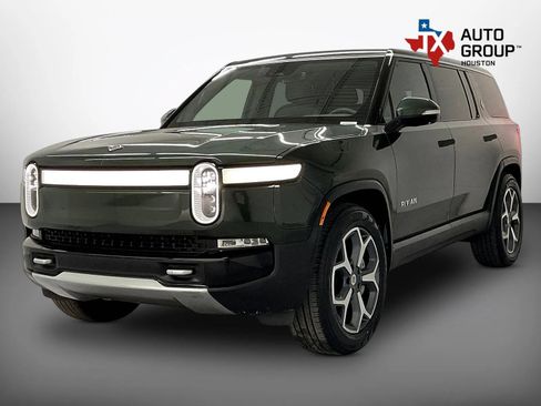 Used 2024 Rivian R1S Adventure Dual AWD/4WD image 4