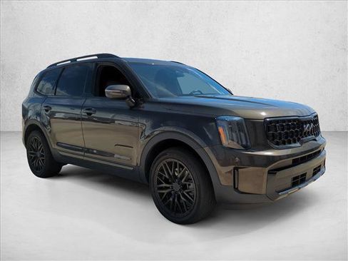 Used 2024 Kia Telluride EX X-Line AWD/4WD image 3