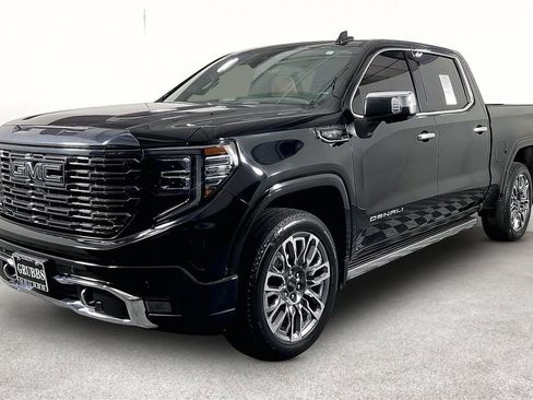 Used 2023 GMC Sierra 1500 Denali Ultimate AWD/4WD image 14