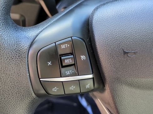 Used 2022 Ford Escape SE image 16