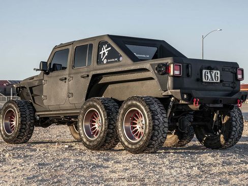Used 2020 Jeep Wrangler Unlimited Sport AWD/4WD image 6