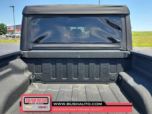 Used 2021 Jeep Gladiator Sport AWD/4WD image 9