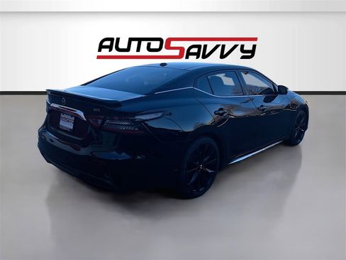 Used 2022 Nissan Maxima SR w/ Sport Mat Group image 7