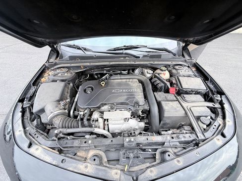 Used 2016 Chevrolet Malibu LT image 17