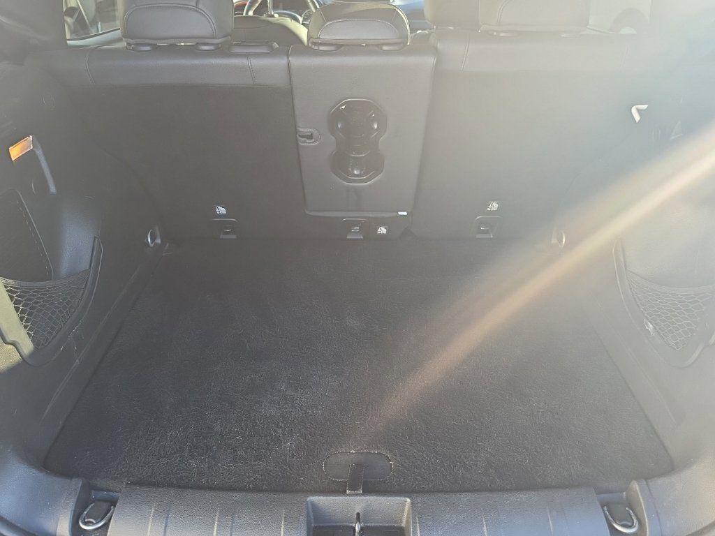Used 2018 Jeep Renegade Trailhawk AWD/4WD image 24