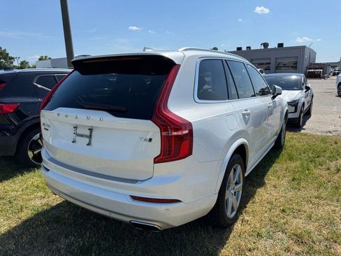 Used 2020 Volvo XC90 T6 Momentum w/ Protection Package Premier AWD/4WD image 5