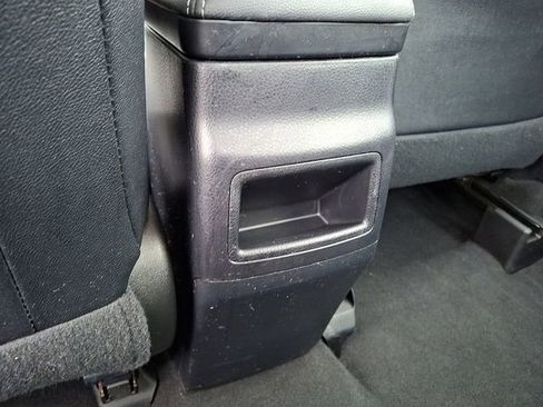 Used 2018 Toyota Corolla SE image 11