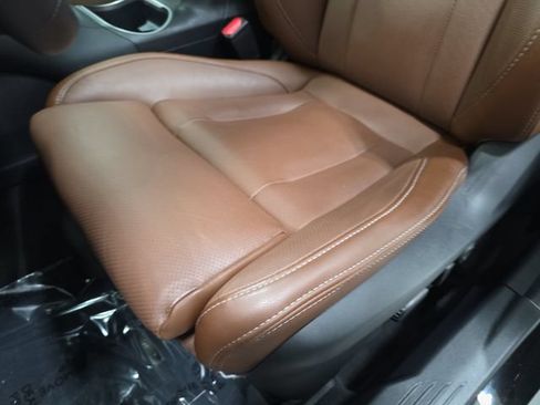 Used 2024 Subaru Outback Touring AWD/4WD image 28