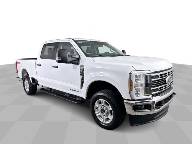 Used 2025 Ford F250 XLT AWD/4WD image 2