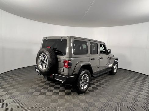 Certified 2022 Jeep Wrangler Unlimited Sahara w/ LED Lighting Group image 6