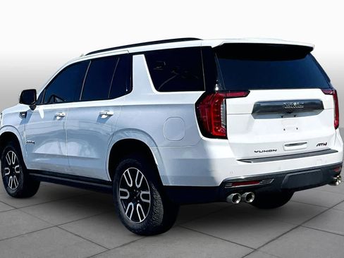 Used 2024 GMC Yukon AT4 w/ AT4 Premium Plus Package AWD/4WD image 11