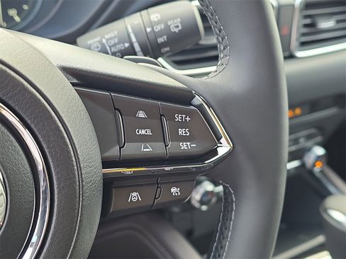 New 2025 MAZDA CX-5 Signature image 22