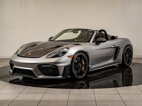 Certified 2025 Porsche 718 Boxster Spyder RS image 12