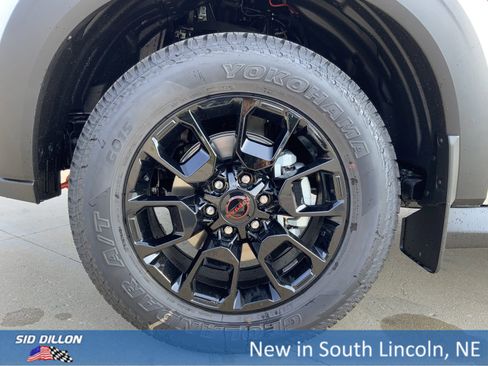 New 2026 Nissan Armada PRO-4X w/ Captain's Chari Seat Package image 11