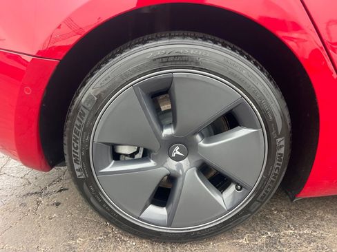 Used 2022 Tesla Model 3 Long Range image 37