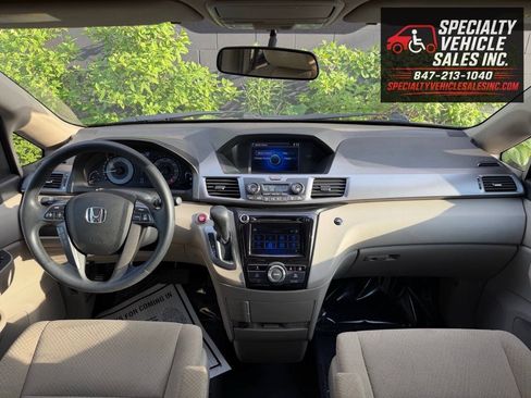 Used 2015 Honda Odyssey EX image 35
