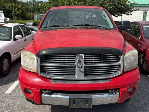 Used 2006 Dodge Ram 2500 Truck Laramie AWD/4WD image 2
