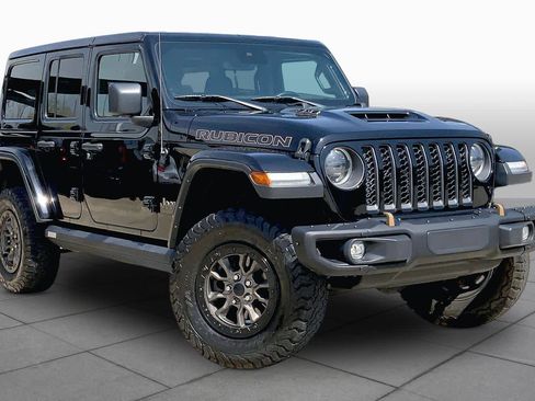 Used 2023 Jeep Wrangler Unlimited Rubicon 392 w/ Trailer Tow Package AWD/4WD image 5