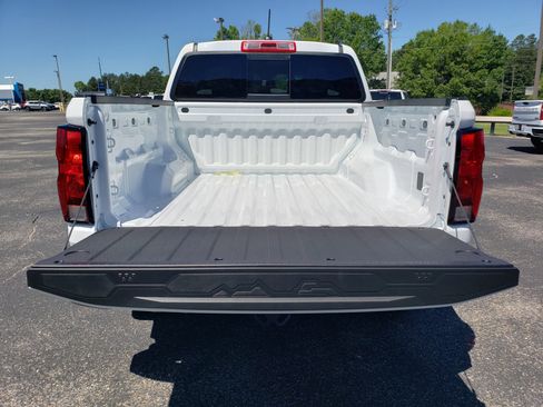New 2026 Chevrolet Colorado W/T w/ WT Custom Package RWD image 9