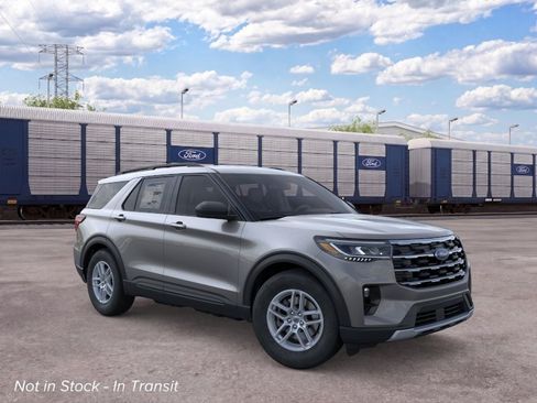 New 2026 Ford Explorer Active w/ Active Comfort Package RWD image 8