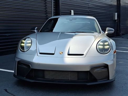 Certified 2025 Porsche 911 GT3 RWD image 10