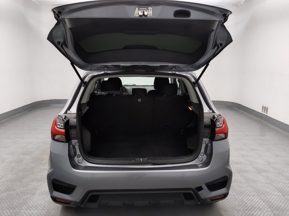 Used 2020 Mitsubishi Outlander Sport ES FWD image 29