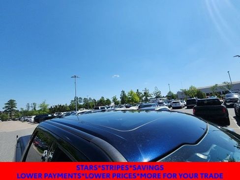 Used 2022 Ford F250 Lariat w/ Lariat Ultimate Package AWD/4WD image 23