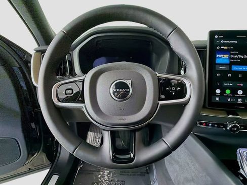 New 2026 Volvo XC60 T8 Plus w/ Protection Package Premier AWD/4WD image 11