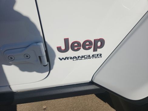 Used 2019 Jeep Wrangler Unlimited Rubicon image 33