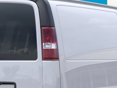 New 2026 Chevrolet Express 2500 Extended w/ Driver Convenience Package RWD image 15